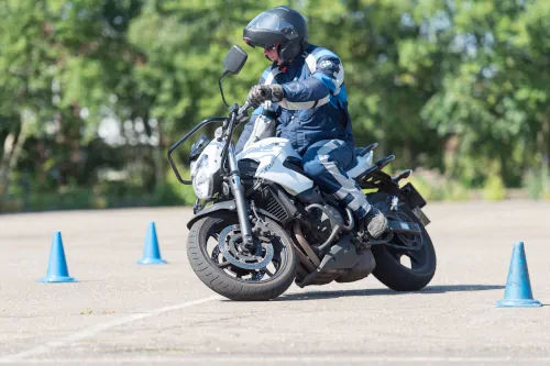 Motorrijbewijspoint Spijkenisse motor rijtest